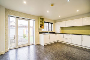 Photo 24- click for photo gallery